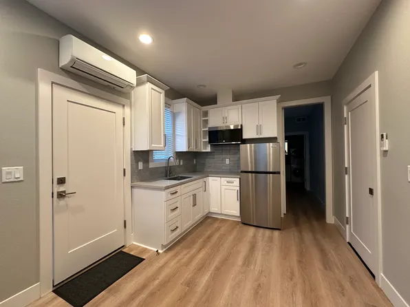 13978 NW Pioneer Rd Unit C, Portland, OR 97229