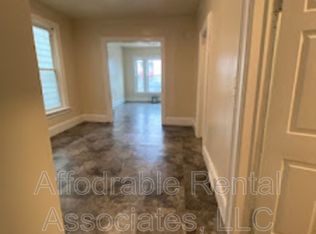 1034 W Pierce St, Milwaukee, WI 53204