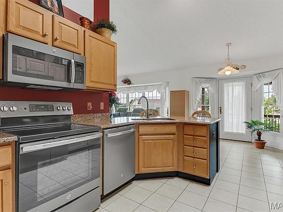 3rd image of 2 Farnsworth Ct #1428A