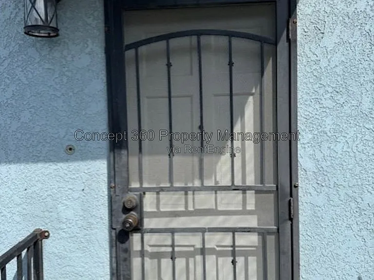 157 E Harcourt St — Photo 5