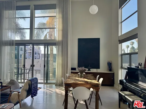 13326 Beach Ave Unit 203, Marina Del Rey, CA 90292