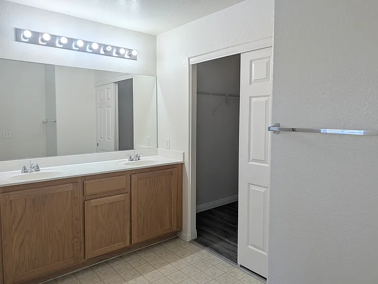 7440 Castillo Peak St — Photo 26