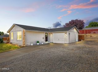 114 S 58th St, Yakima, WA