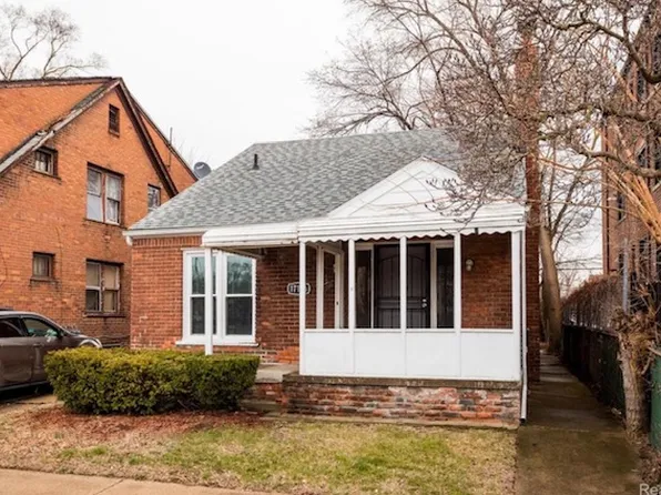 17136 Birchcrest Dr, Detroit, MI 48221