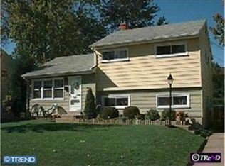 32 Miles Rd, Claymont, DE 19703