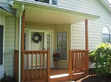 2nd image of 32 Lakeridge Dr