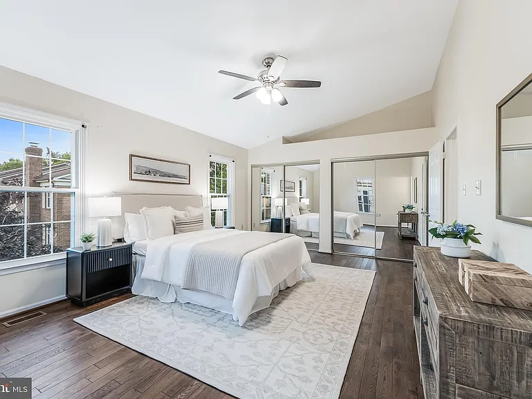 6125 Wellington Commons Dr — Photo 40