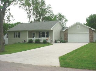 1930 Forest Ave, Beloit, WI 53511