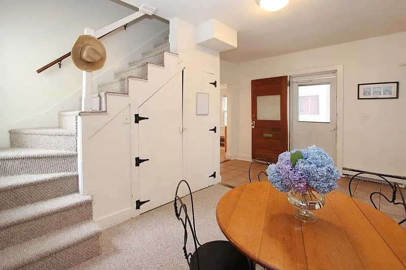 3 bed, 1.5 bath, 1200 sqft, $2,900 — Photo 3