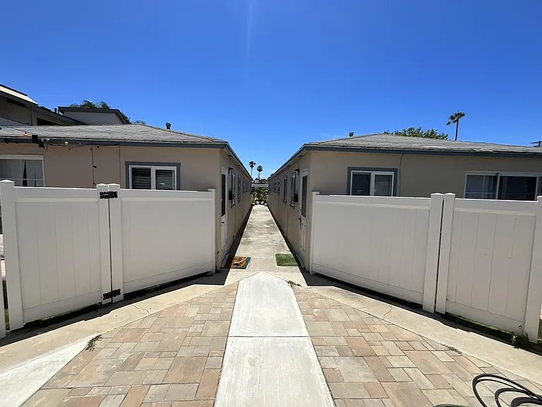 1948 Reed Ave — Photo 15
