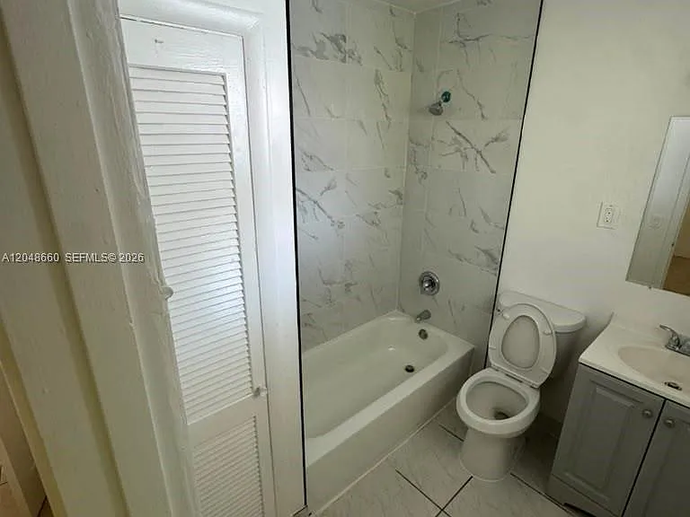 16001 NE 18th Pl #3 — Photo 14