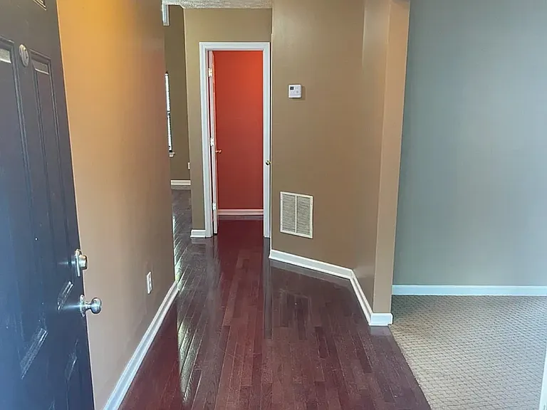 6020 Kingston Wood Way — Photo 3