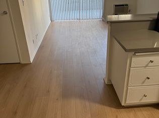 711 Westmount Dr APT 101, West Hollywood, CA 90069