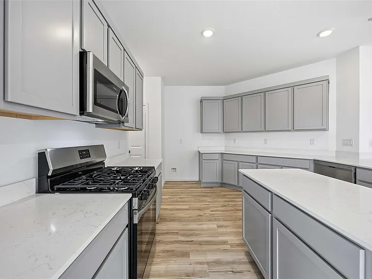 4907 Gentle Creek Ct — Photo 14