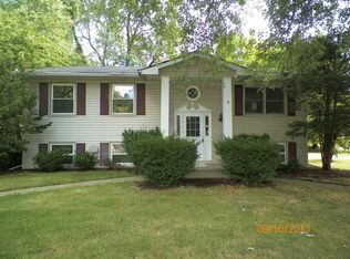 20 Columbus Pkwy, Buffalo Grove, IL 60089