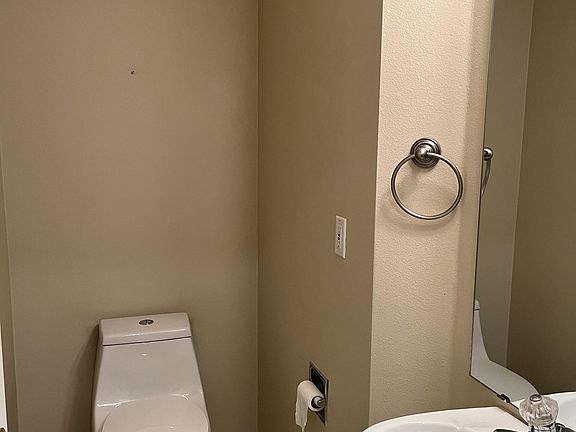 5th image of 16125 Juanita Woodinville Way NE Unit 417