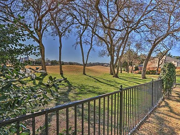 4th image of 6905 Shadow Creek Ct