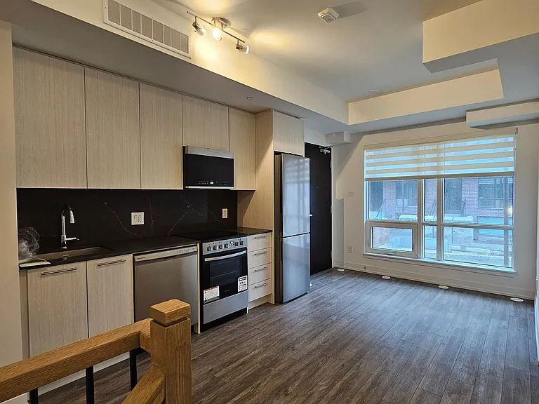 861 Sheppard Ave W #9 — Photo 12