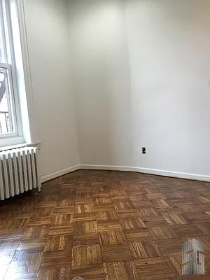 Rented by Skyline Group Real Estate | media 31