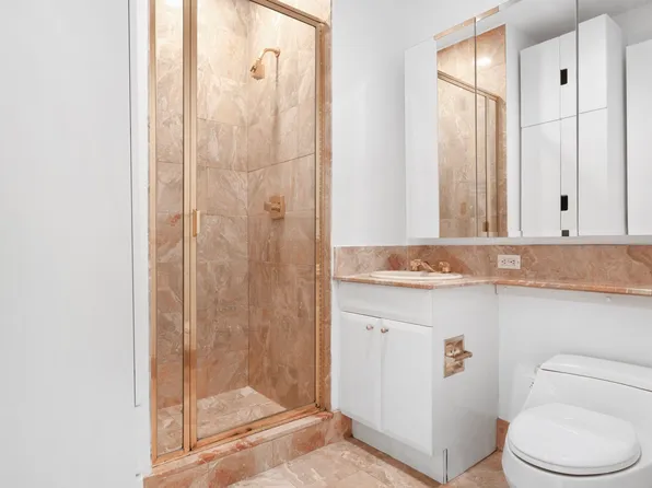 845 United Nations Plaza image 11 of 26