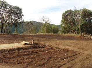 5142 W Griffin Creek Rd, Medford, OR 97501