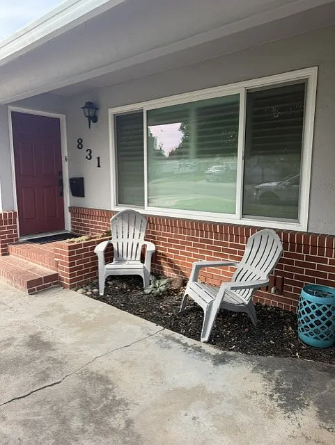 3 bed, 1420 sqft, $2,495 — Photo 2