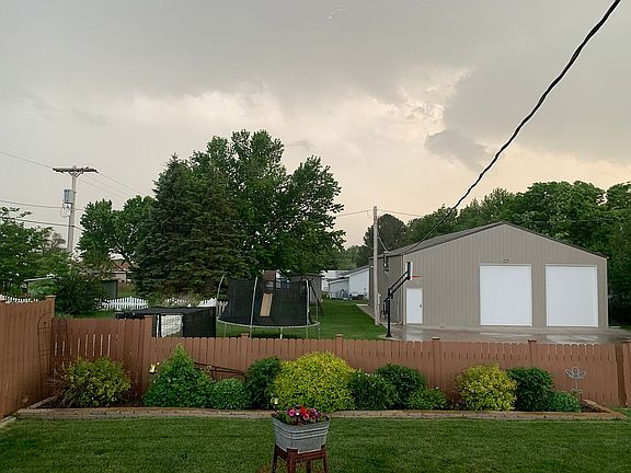 2nd image of 306 W Armory Dr