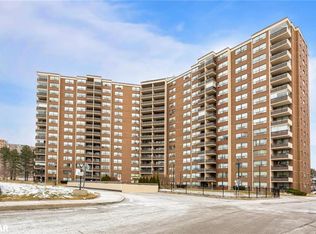 551 The West Mall #709, Etobicoke, ON M9C1G7