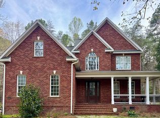 100 Floral Dr, Chapel Hill, NC 27516