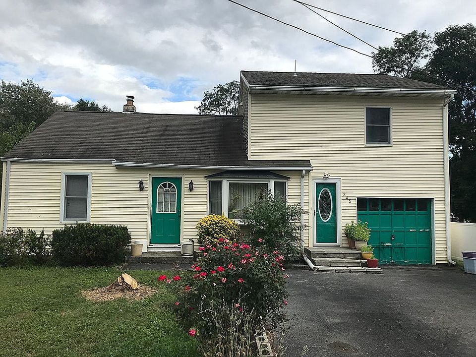 1st image of 245 Daniher Ave
