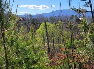 Walker Trl, Sevierville, TN 37876