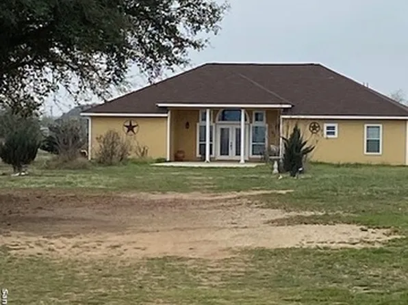 482 COUNTY ROAD 7719, Devine, TX 78016
