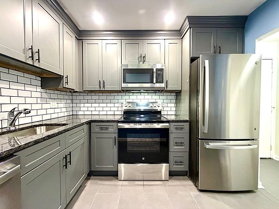 2nd image of 26 Willis St APT 12