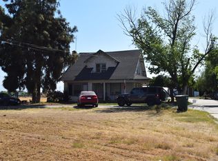1934 N Frankwood Ave, Reedley, CA 93654