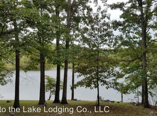 273 Scarsdale Cir, Lake Ozark, MO 65049