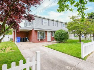 426 Flanders Rd, Burlington, NJ 08016