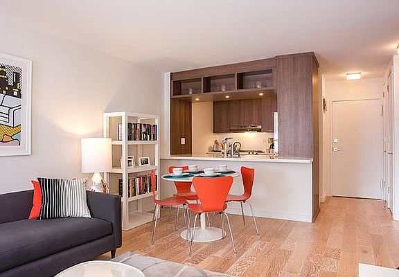 2nd image of 247 E 28th St APT 3D