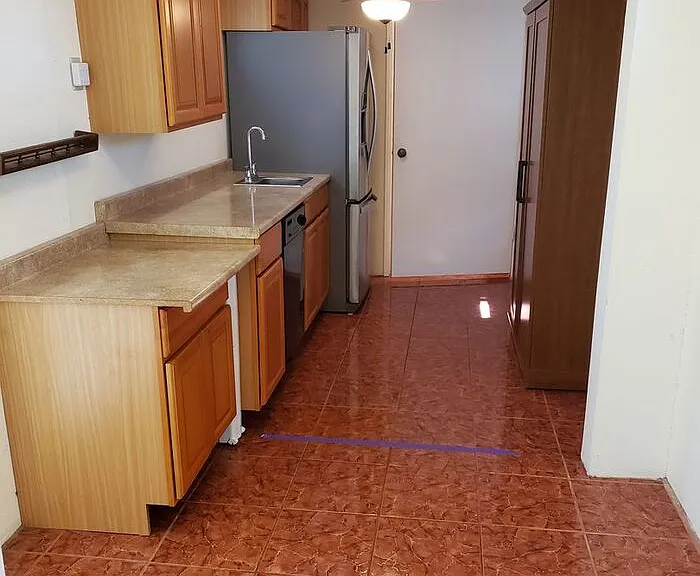 4490 Pomona Ave — Photo 7