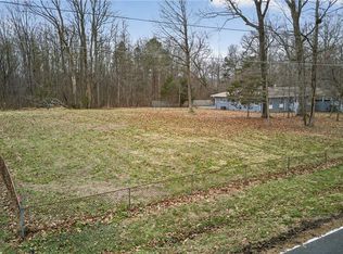 2204 Carlford Rd, Pleasant Garden, NC 27313