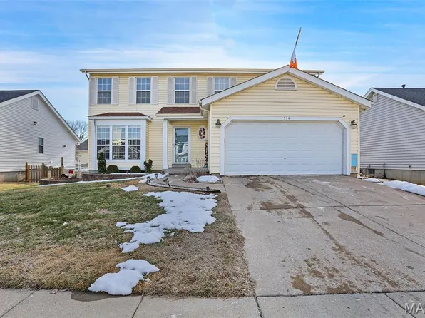 514 Chapel Cross Dr, Florissant, MO 63031