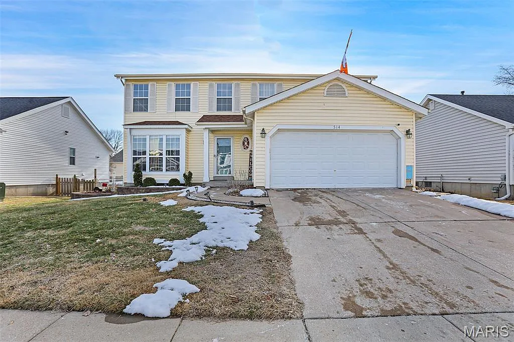 514 Chapel Cross Dr photo 1