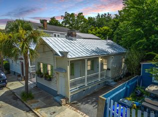 2 Larnes St, Charleston, SC 29403