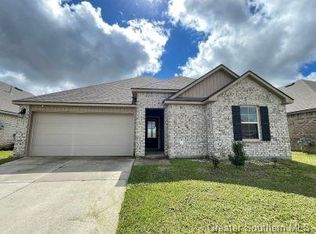 3824 Red Tailed Hawk Dr, Lake Charles, LA 70615