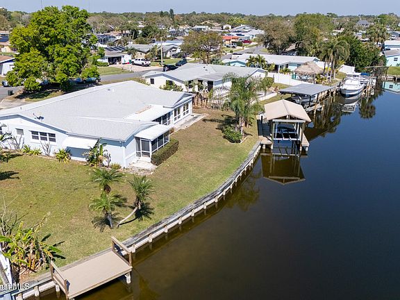 2nd image of 1730 Canal Ct