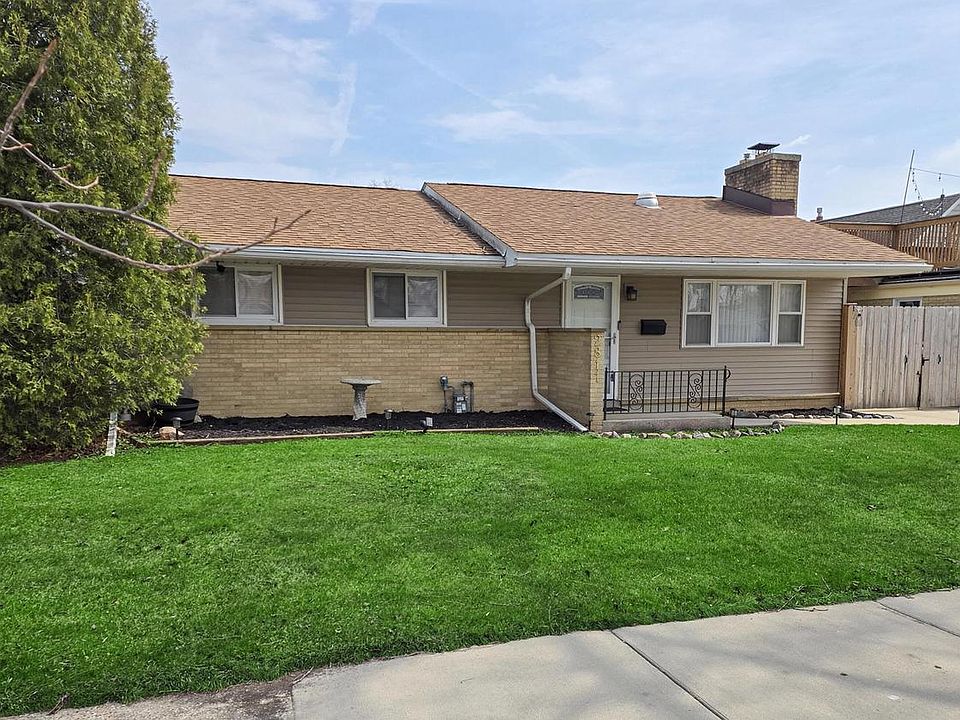 1st image of 2811 Ruby AVENUE