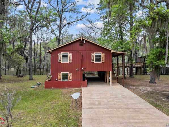 4175 Cypress Village Rd, Karnack, TX 75661