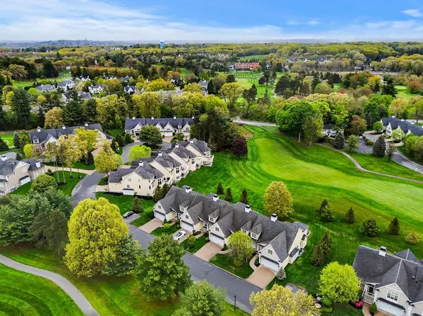 9 Muirfield Cir, Andover, MA 01810