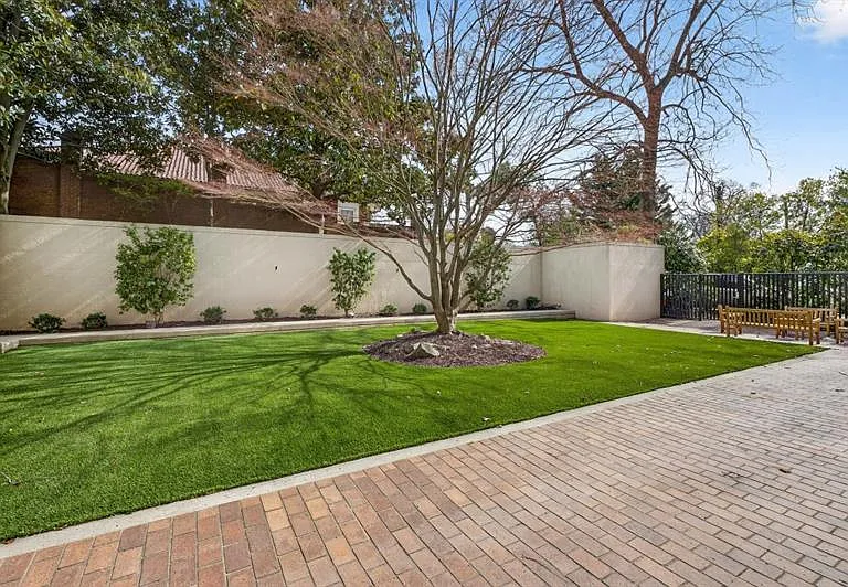 2575 Peachtree Rd NE #7E — Photo 49