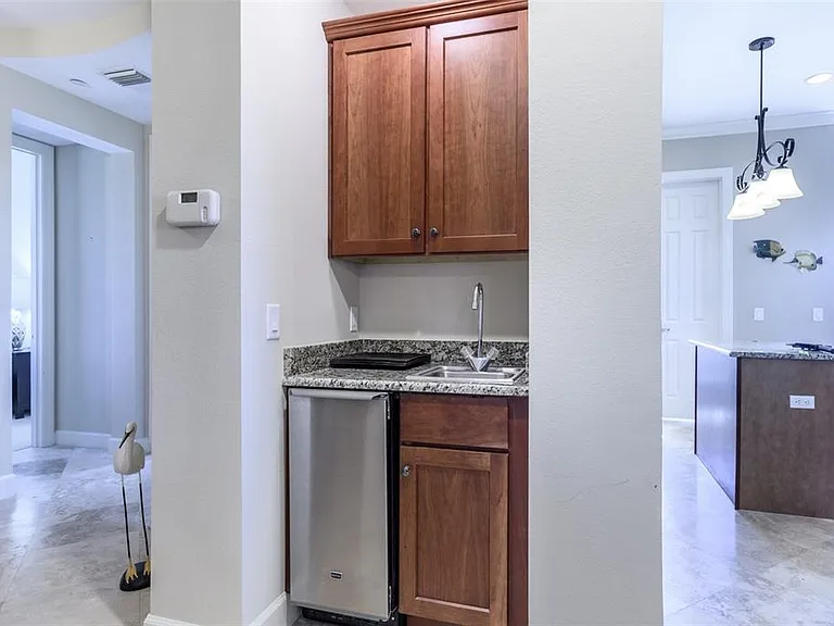 8581 Amberjack Cir #301 — Photo 23