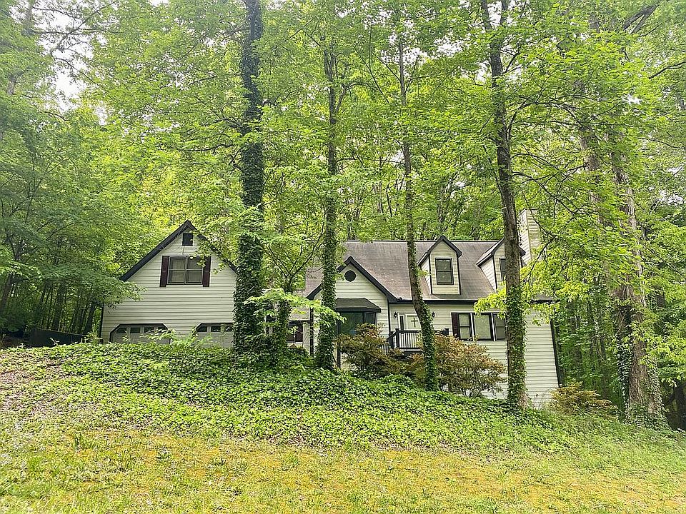 1st image of 404 Lima Ct